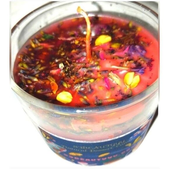 Hand crafted Love struck candle - Picture 4 of 6